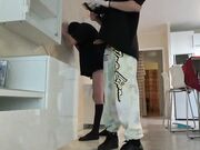 French Domina - Maitresse Andrea Parker se Met en Colere Contre sa Salope.