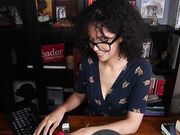 jelzy girlfreind librarian