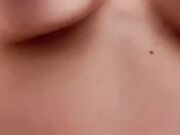 Mama Fiona - Mom Likes to Peep