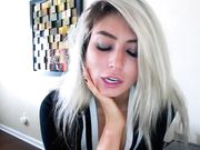 Kerri Notices Your Perverted A$$