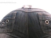 Money girls – Despina shops online