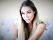 Princess Lexie – Seductive Fingers