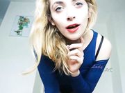 Lady Esme Faye – No Mercy