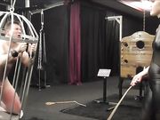 Deutsche Dominas - Miss Athena - Im Vogelkaefig