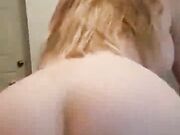 Amateur Mature Slut Begging for it While He Pounds Her Ass