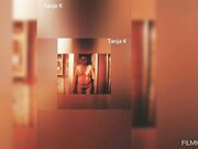 Tanja K beim Fotze waschen