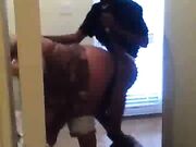 BLACKEDRAW Hotwife hooks up with BBC while hubbys at home