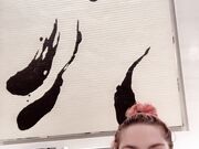 Linnea's Life - Bath Tease