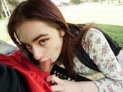 Public park quickie with random horny hottie