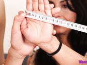 Want Feet Big and Small Hand Compare 