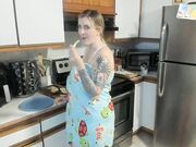 Kelly Payne - Best Friend's Mom is a MILF 3: The Pool Party