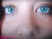 Queen Amber Mae - Eye Fixation – Slip into submission