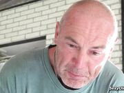 Old masseur fucks twenty year old babe