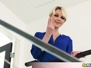 Short haired nympho stepmom Marie fucked