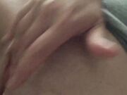 Hot Italian MILF Cools Off Inside with a Quick Solo Session