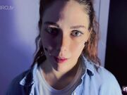 Ellie Skyes - Please Don t Leave Your Mother.mp4