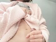 SweetMossy - Cute Trap Jerks Off