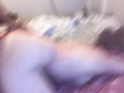 Ich ficke die Tochter meines Nachbarn leise von hinten