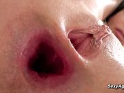 Skinny MILF gaping ass fucked