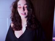 Ellie Skyes - Mating In Captivity -