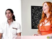 Lauren shows us her awesome taboo skills