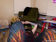 Kelly Payne - Searching With Pregnant Bad Babysitter -