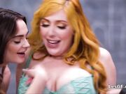 Threesome scissoring on teachers desk in detention