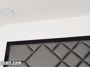 Gorgeous Blonde Vibrates Her Sweet Hole