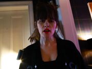 Sydney Harwin - Mommy And The Cursed Emerald Ring -