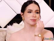 Sexy Horny Chick Pound Her Wet Pussy