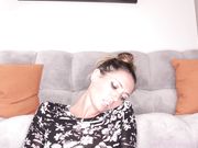 Bratty Bunny – Real Orgasm