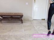 Princess Bella – BELLAS BLACK SHINY LEGGINGS OWN YOU