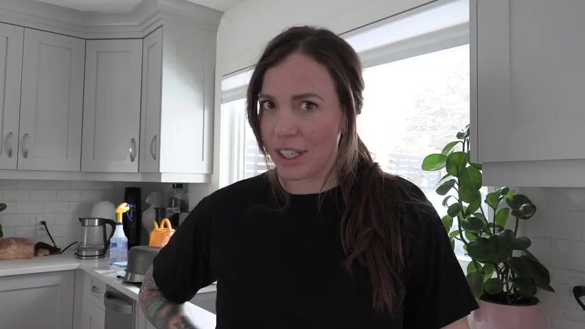 Yogabella - Son Makes Mom Call Him Daddy -