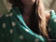 MizzErotique Mommy And Son Have Fun While Watching Tv With Dad.mp4