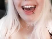 Lexxi Blakk - Breeding Cow Stalker.mp4