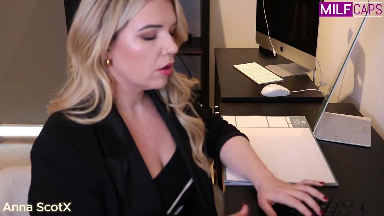 AnnaScotX - Cheating Hot Wife Is Fucking Her Boss -