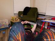 Kelly Payne - Searching with Pregnant Bad Babysitter