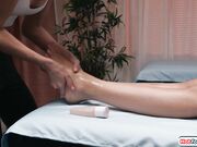 OMG I get to massage shemale Zariah Aura