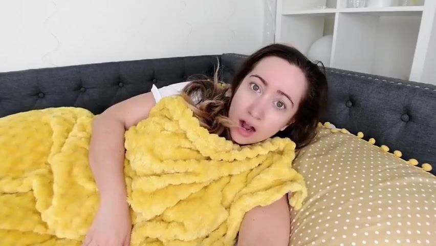 Lalunalewd - Mom Forgets Who She Is -
