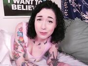 Cutie Frankie - Seducing My Dad