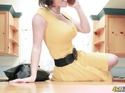 MILF queen Krissy using her glass toy