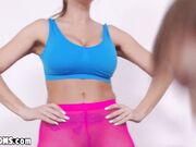 Sporty MILF stepmom in aerobic outfit