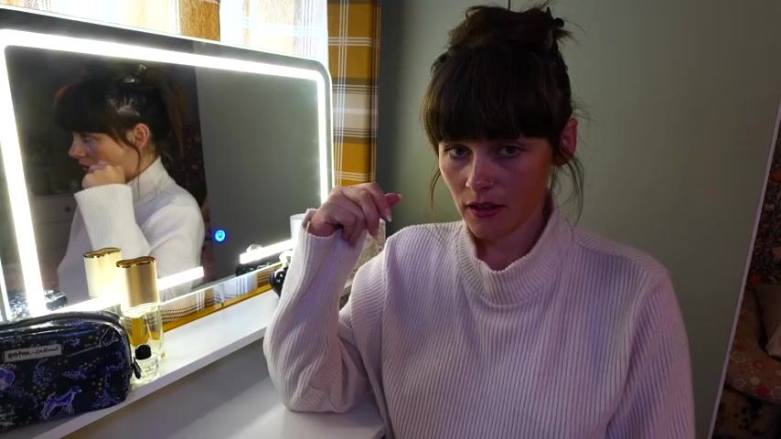 Sydney Harwin - BECOMING A MOMMYFUCKER -