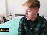 Alone with stepmom in a sex motels room