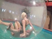 Kelly Kalashnik – Trapped In The Balloon