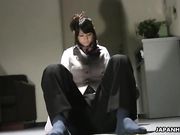 Kinky secretary Chiharu Nakai blackmails boss and rides his face