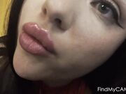 Gorgeous babe cums 5 times on webcam for her boyfriend.