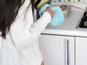 Nudist Daniela Duran cooking naked livestreaming to webcam audience