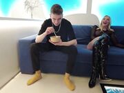 First Anal for a Sexy Slut: Real Porn Shoot Backstage