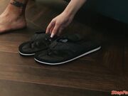 Teen soaked her stepdad with pussy juice